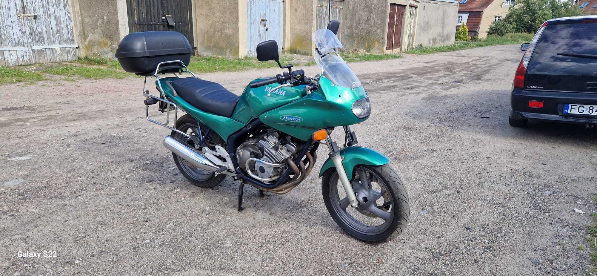 Yamaha XJ 600 w bardzo dobrym stanie technicznym