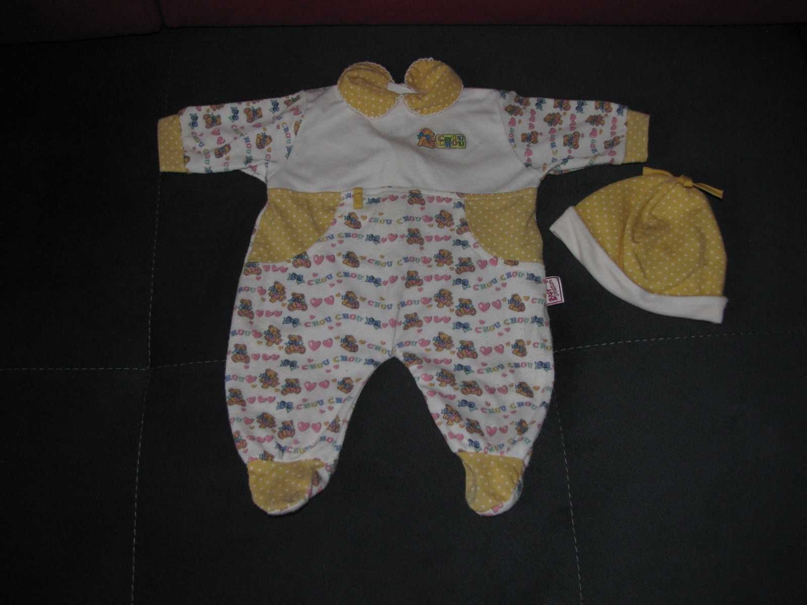 Ubranka, Pajacyk w misie Chou Chou - Zapf Creation