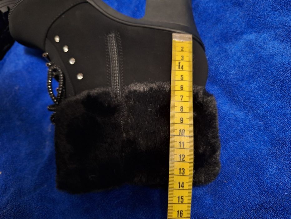Nowe botki damskie zimowe 43