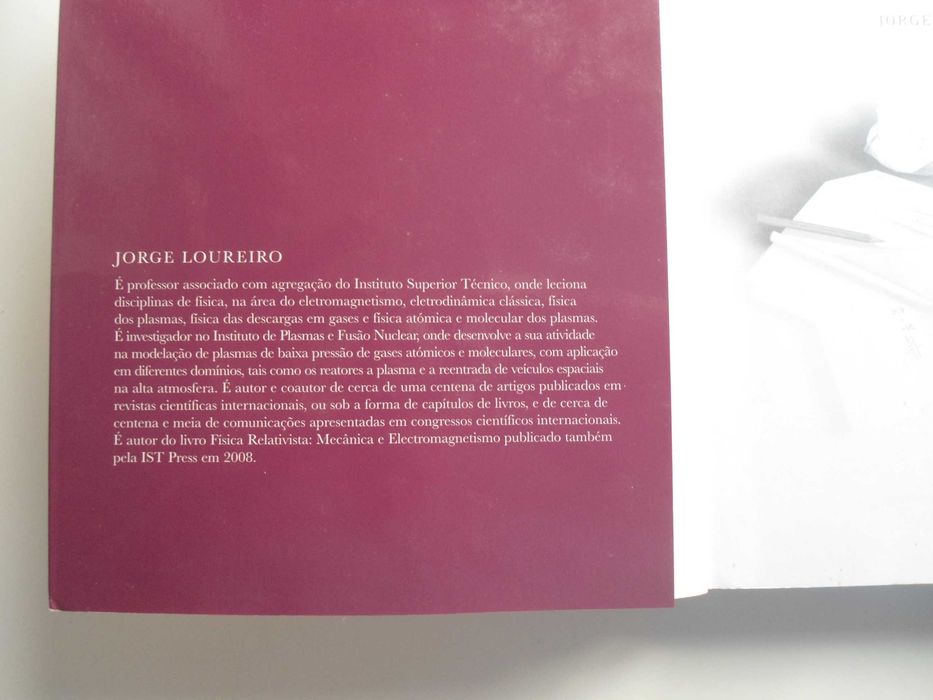 Elementos de Eletrodinâmica Clássica por Jorge Loureiro