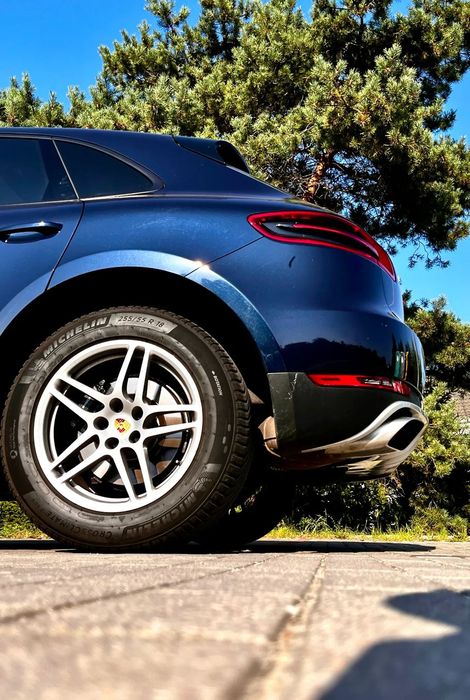 Porsche Macan 2.0 Turbo 4x4 JASNE WNĘTRZE Navi Dach Panoramiczny Sportowe Fotele