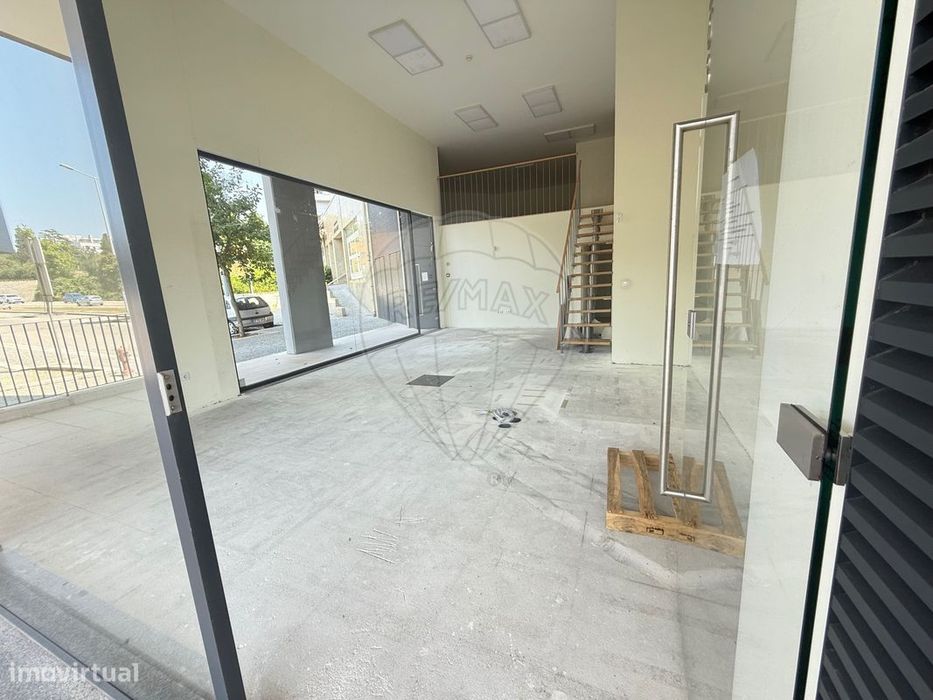 Loja  para arrendamento