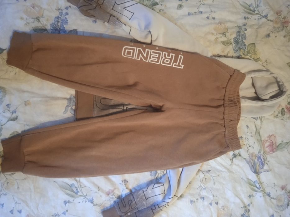 Спортивний костюм для хлопчика.