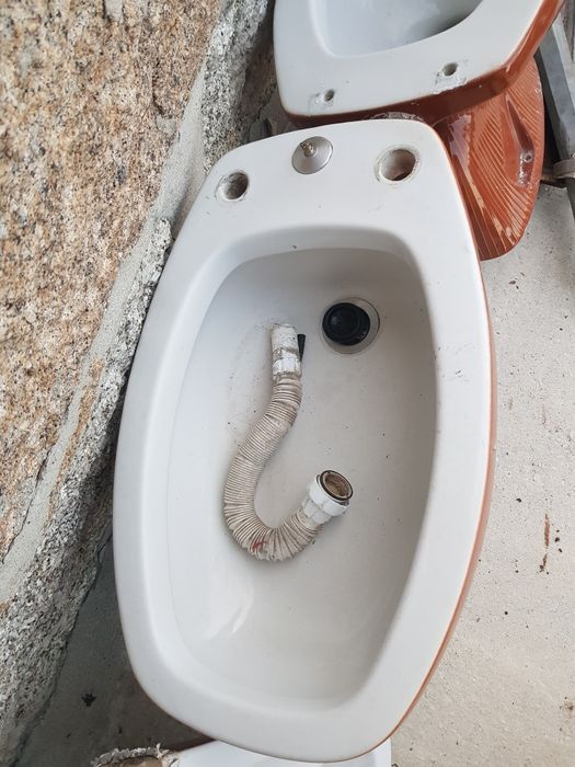 Sanita,bide,lavatório