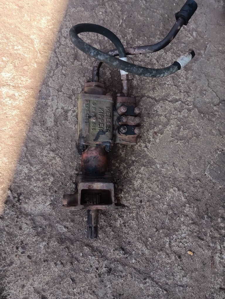 Pompa hydrauliczna na wom Miller kipper 138 hydraulika wózek dolly