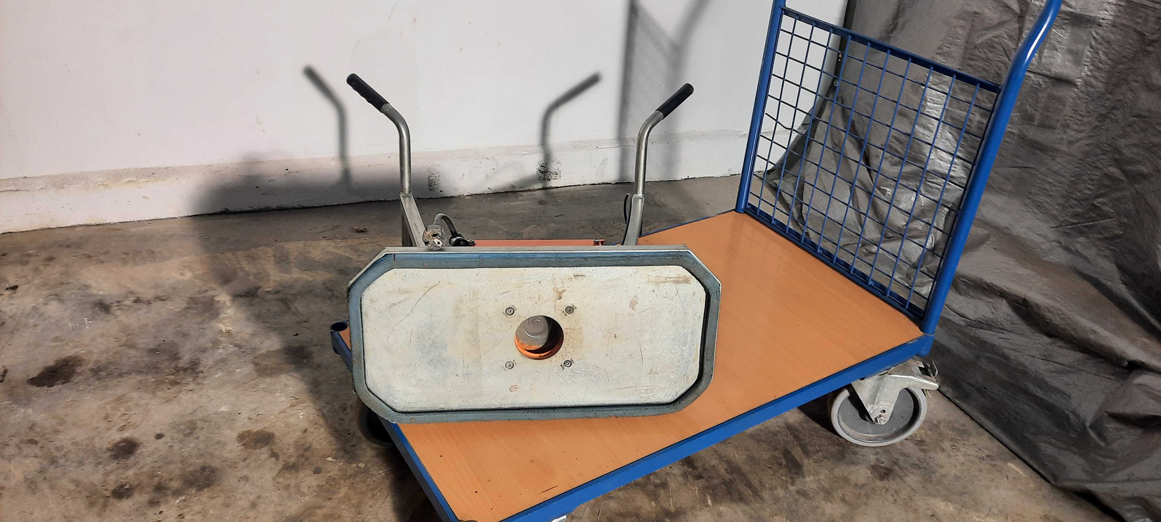 Chwytak próżniowy do płyt betonowych