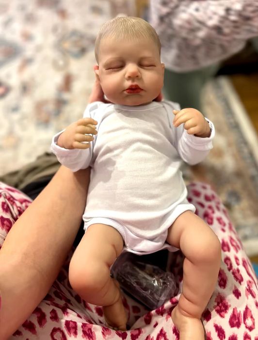 Nowa lalka jak prawdziwe dziecko typ Reborn