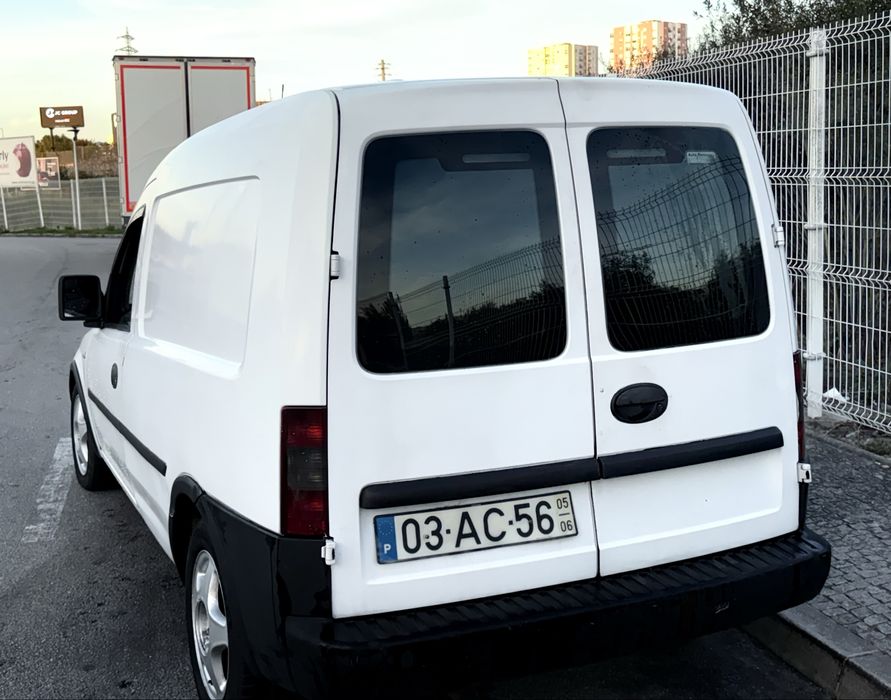 Opel combo impecavel a nivel geral pode trazer seu mecnaico de confian