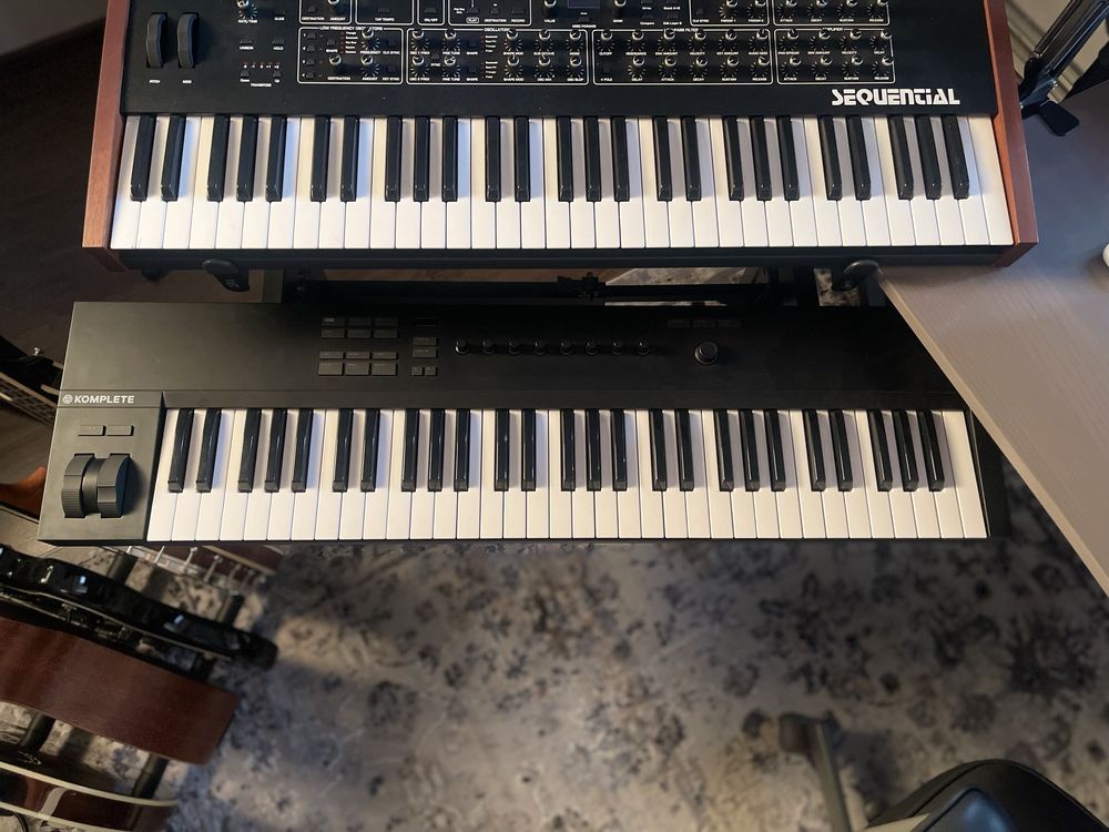 Klawiatura MIDI Native Komplete Kontrol A61 Pianino