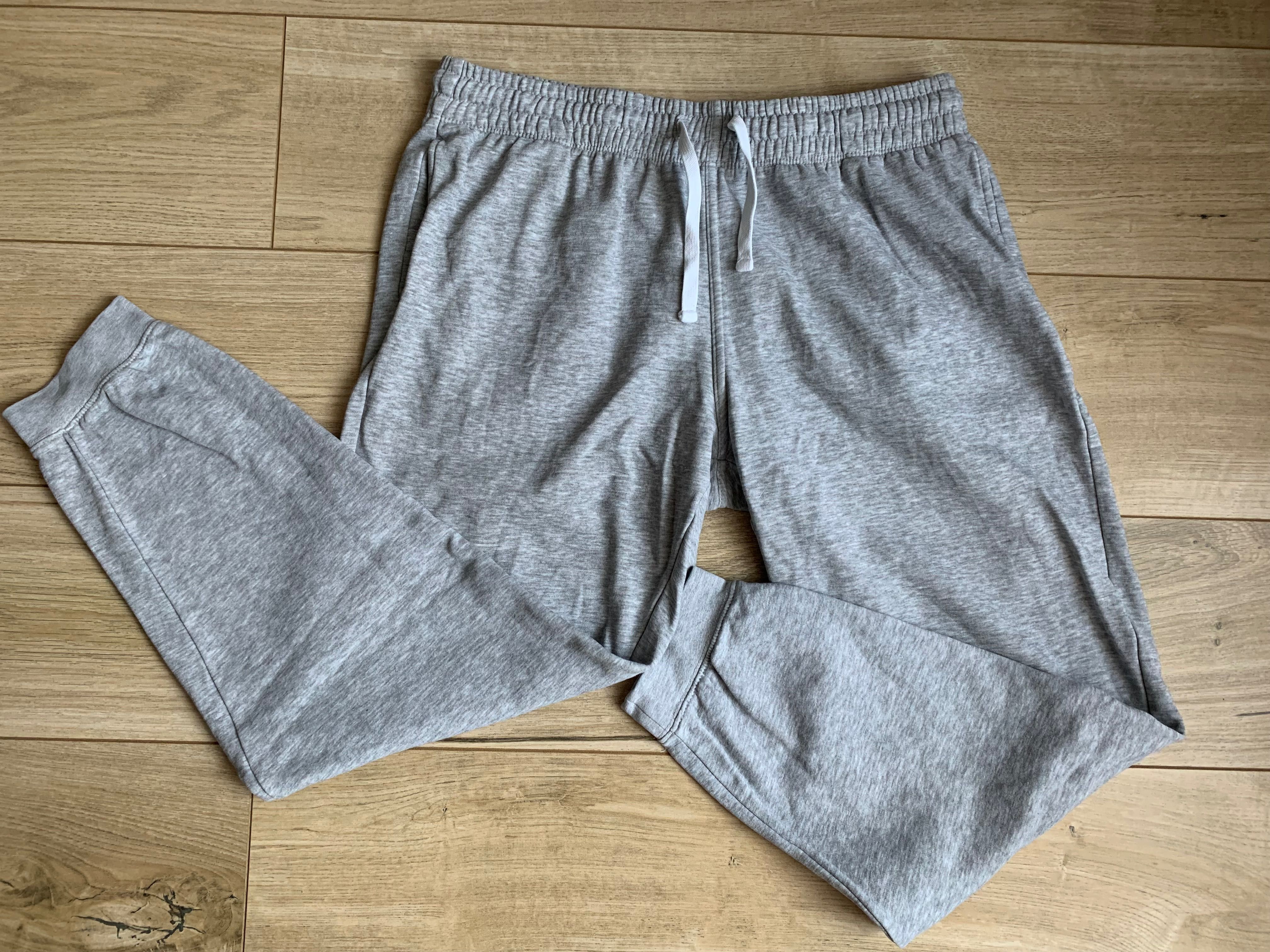 H&M Szare dresy Spodnie dresowe męskie jasnoszare | roz. L Regular FIT