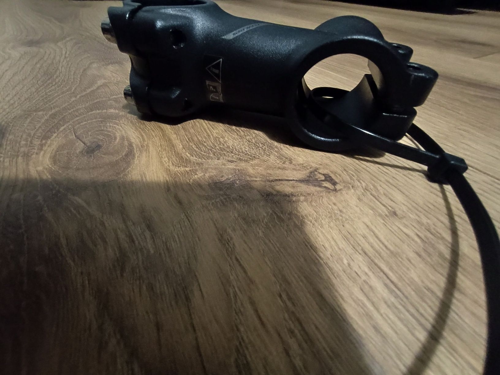 Mostek kierownicy roweru Kross