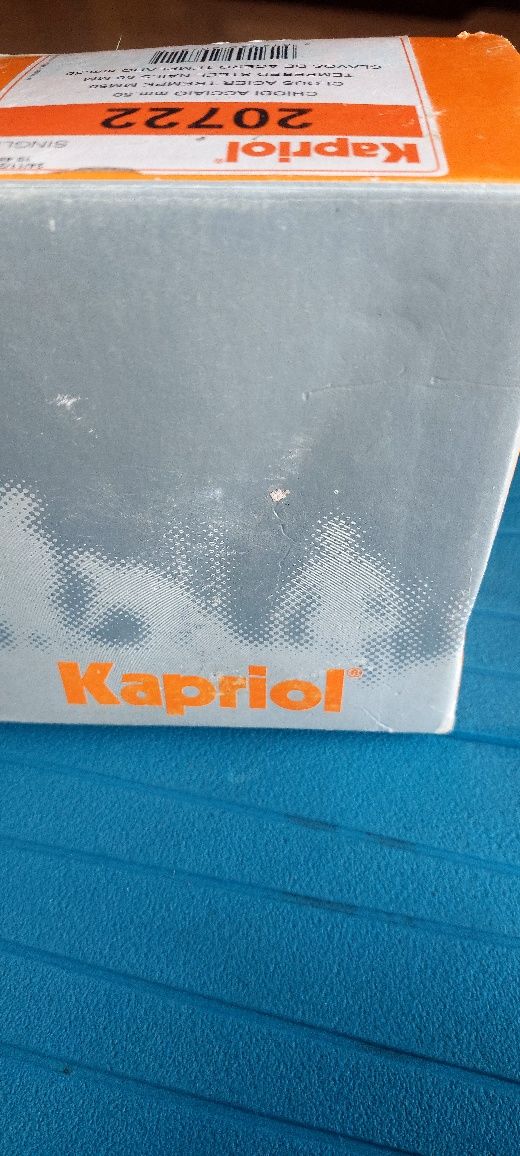 Pregos de aço temperado