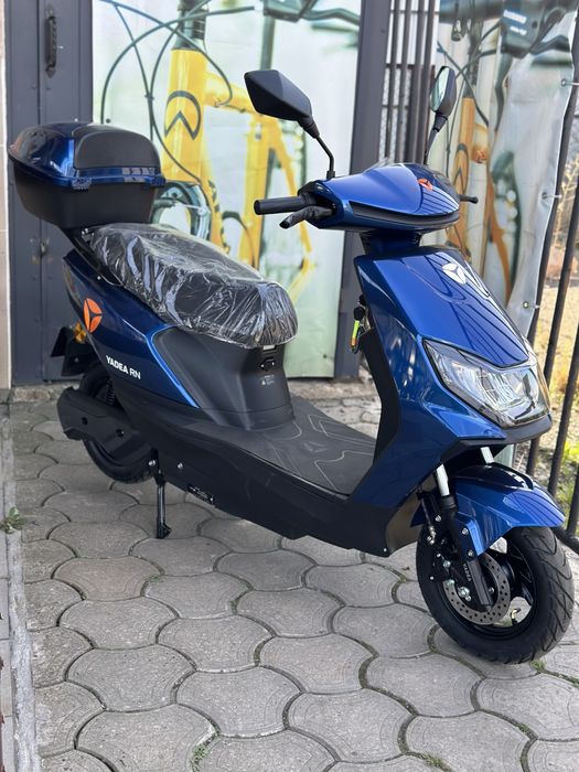 Електроскутер Yadea RN 2100 ват