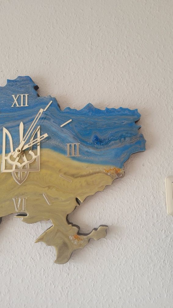 Патриотические часы Карта Украины