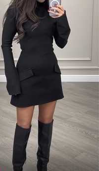 Маленьке чорне плаття сукня платтячко жіноче міні