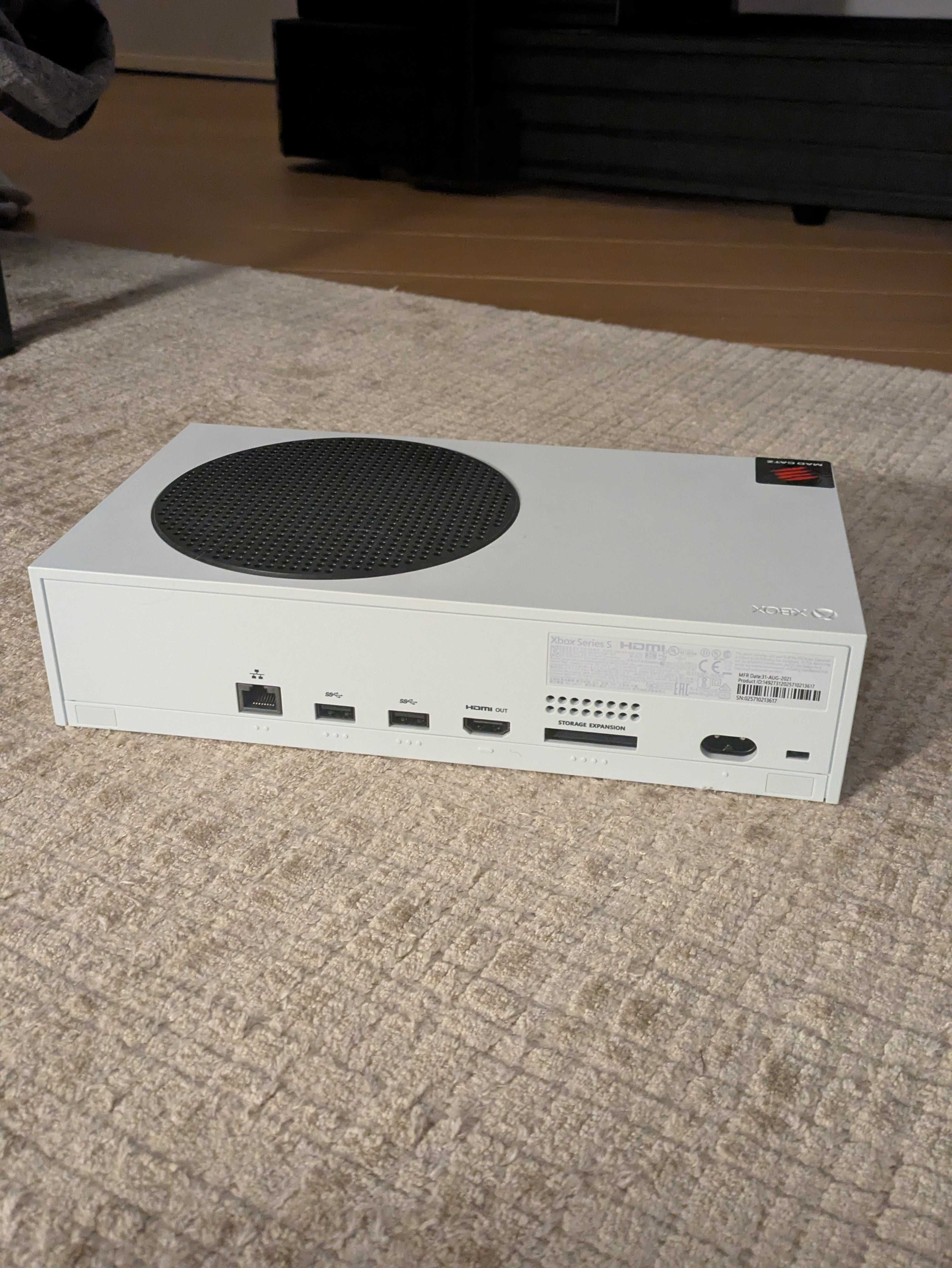 Xbox series s (sem comando e cabos)