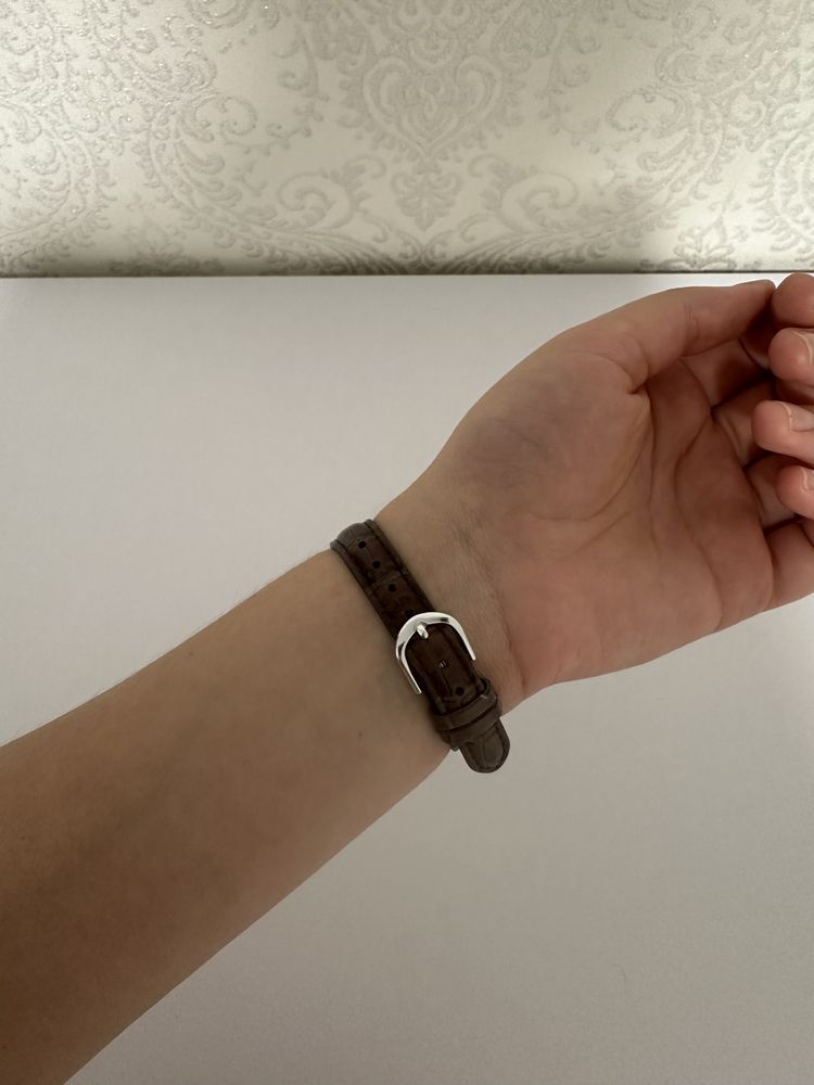 Годинник casio LTP-V007
