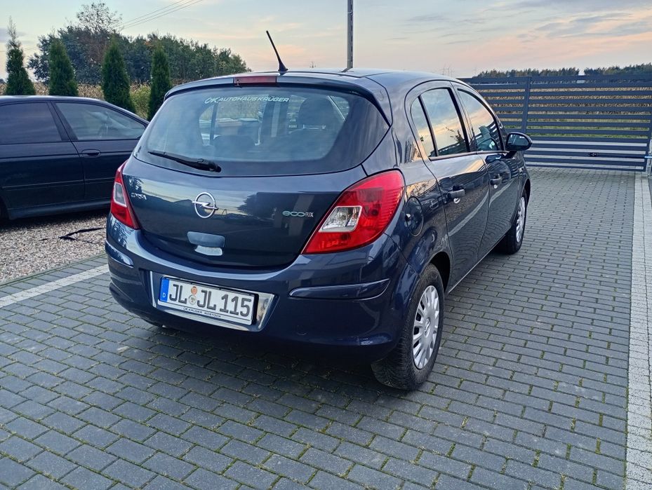 Opel Corsa*D*2009r benzyna import Niemcy zamiana