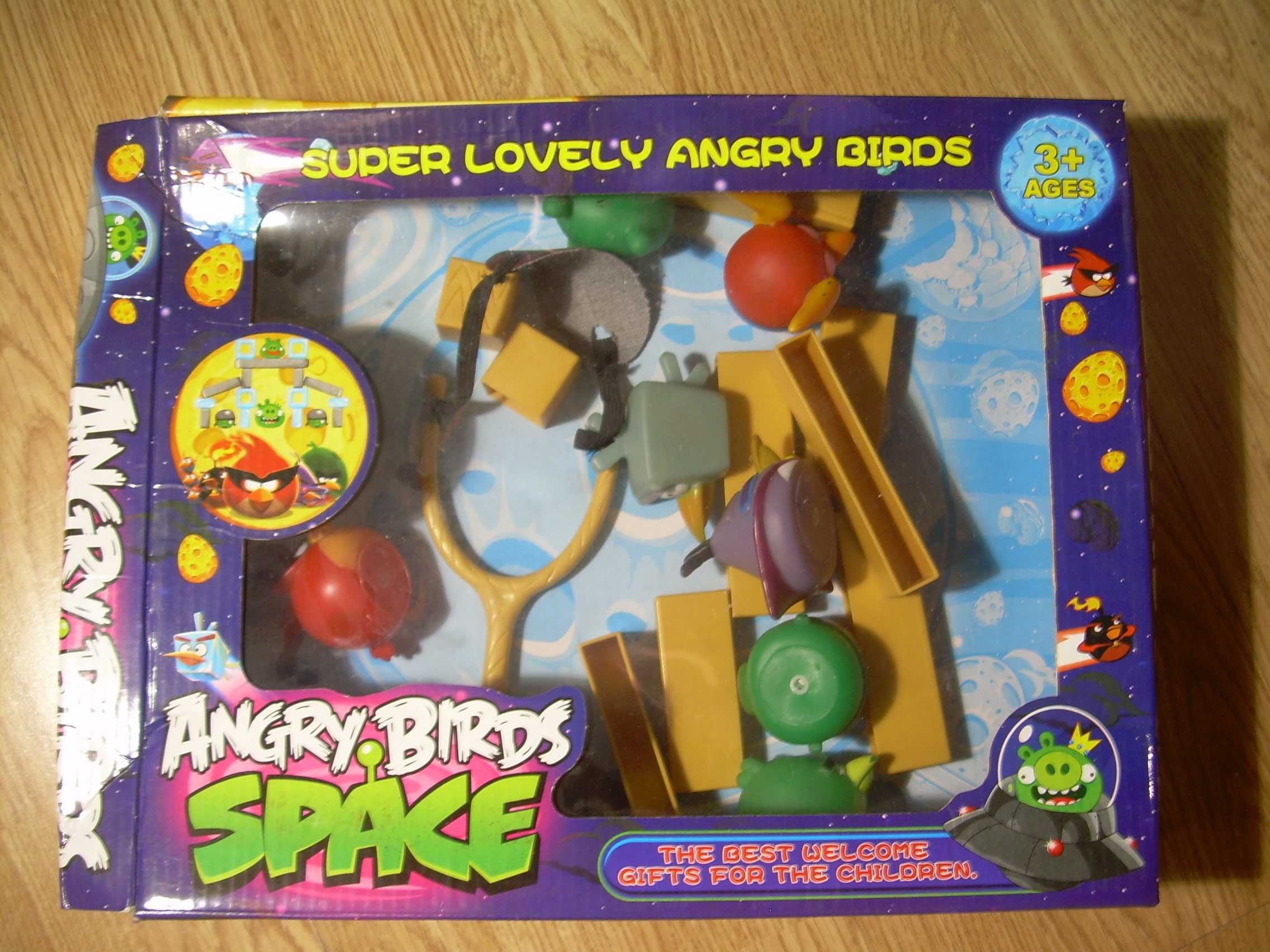 Gra Angry Birds Space, gumowe figurki