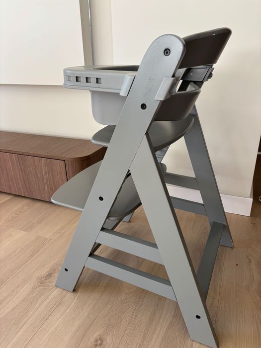 Krzesłko dla dziecka do karmienia Hauck alpha grey