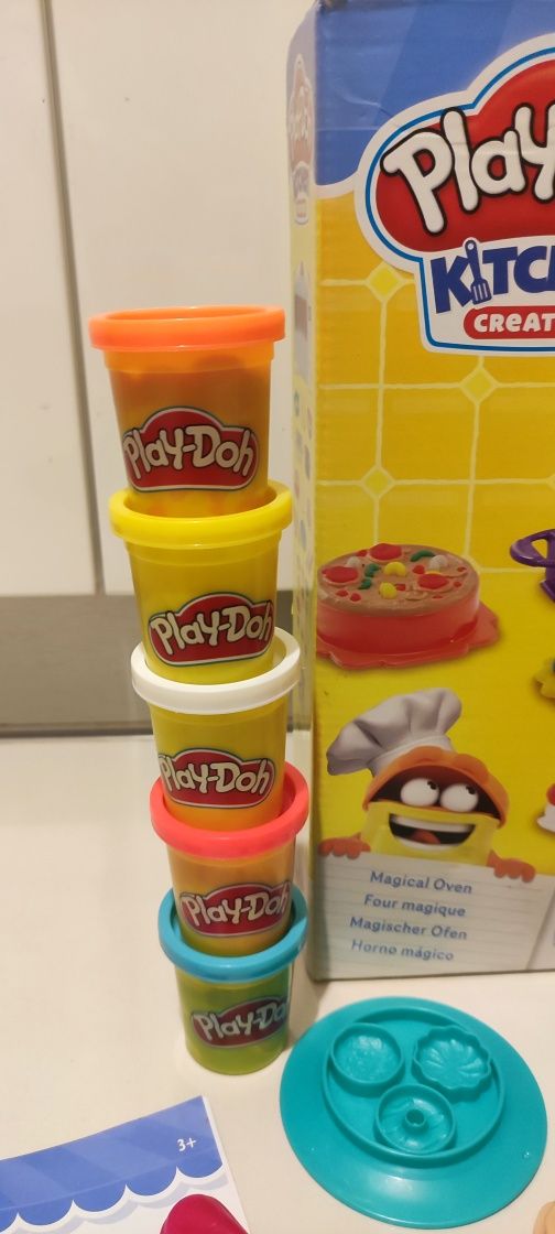 Ciastolina Play - Doh Magiczny Piekarnik