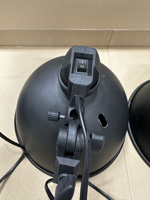Lampa stydjna w dobrym stanie