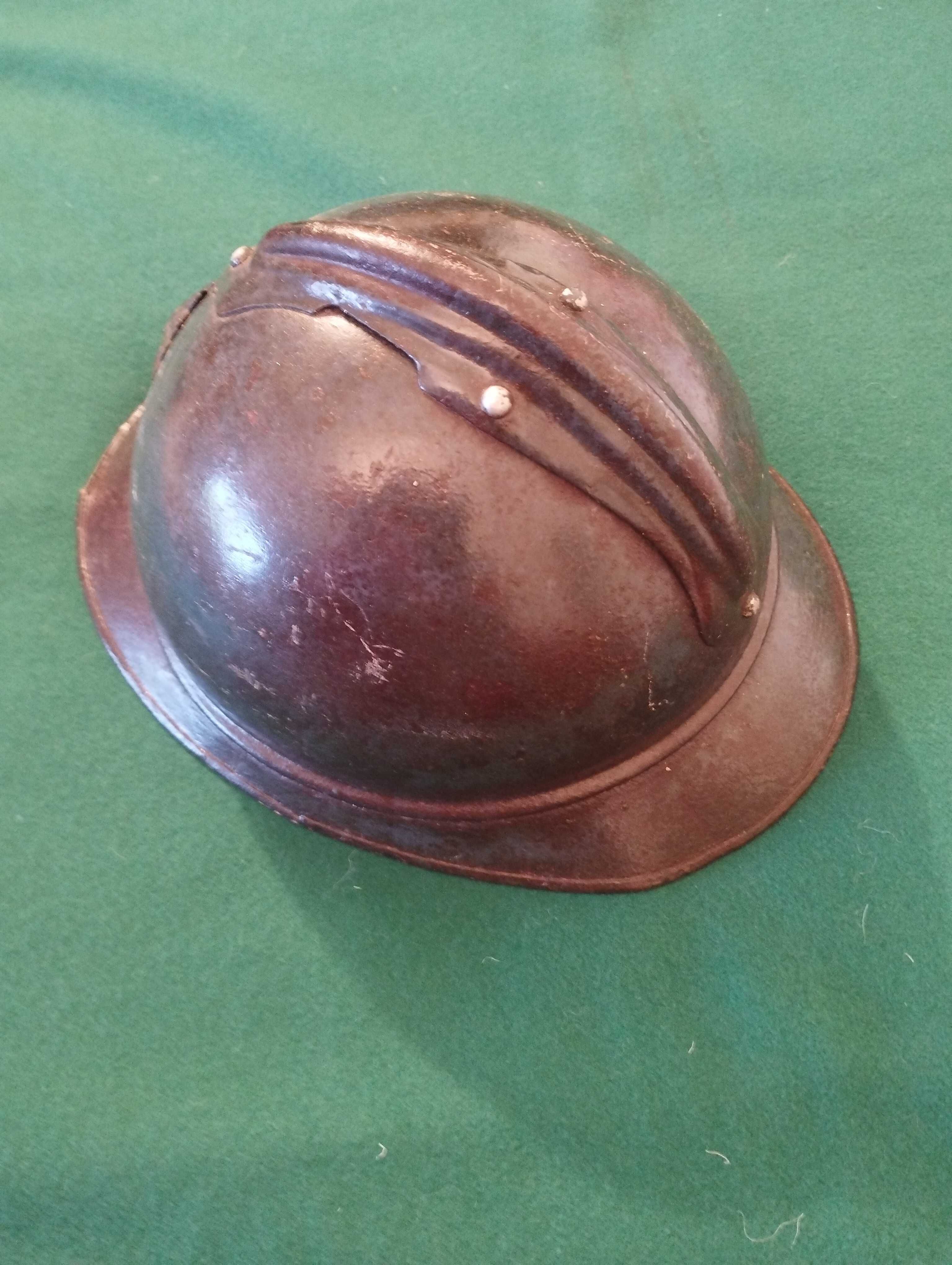 Capacete Adrian 1915, 2º modelo de infantaria