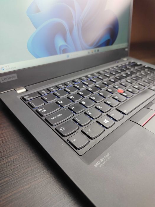 DOTYKOWY LAPTOP | ThinkPad P14s G2 | i7-1165G7 | Quadro T500 | 512SSD