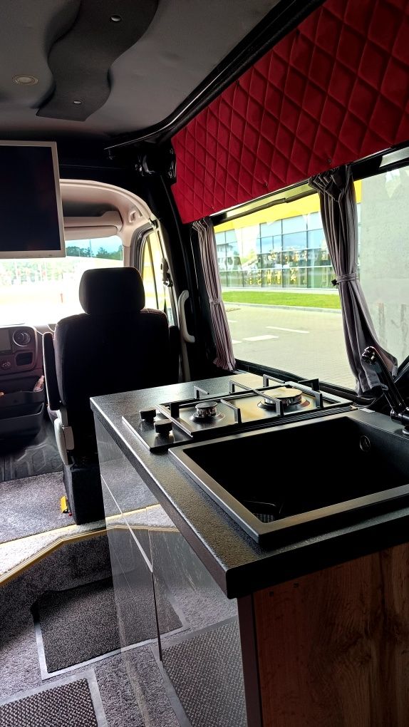 Renault Master 2.3 2014 kamper, 7 osob