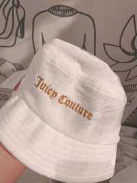 Biała czapka Juicy Couture
