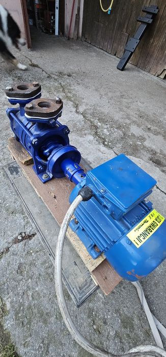 Pompa z silnikiem