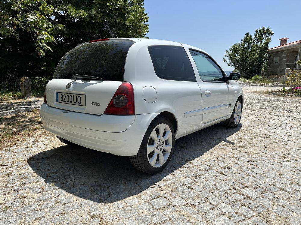 Renault Clio 1.5 DCI