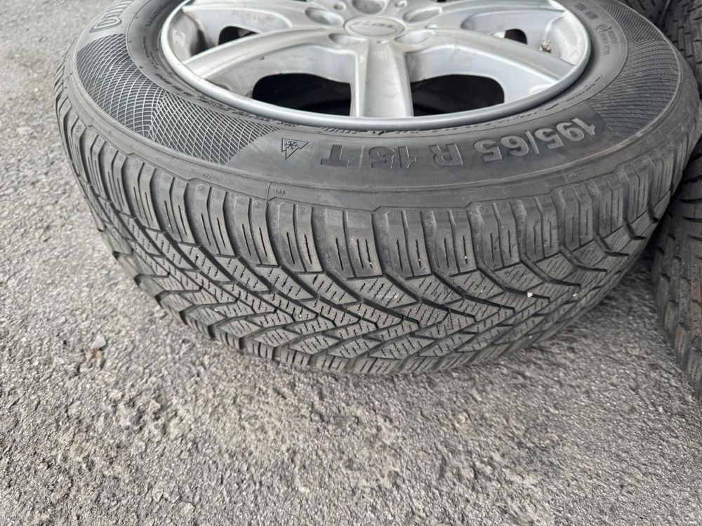 Vendo jantes 15 para vw ou seat c/pneus