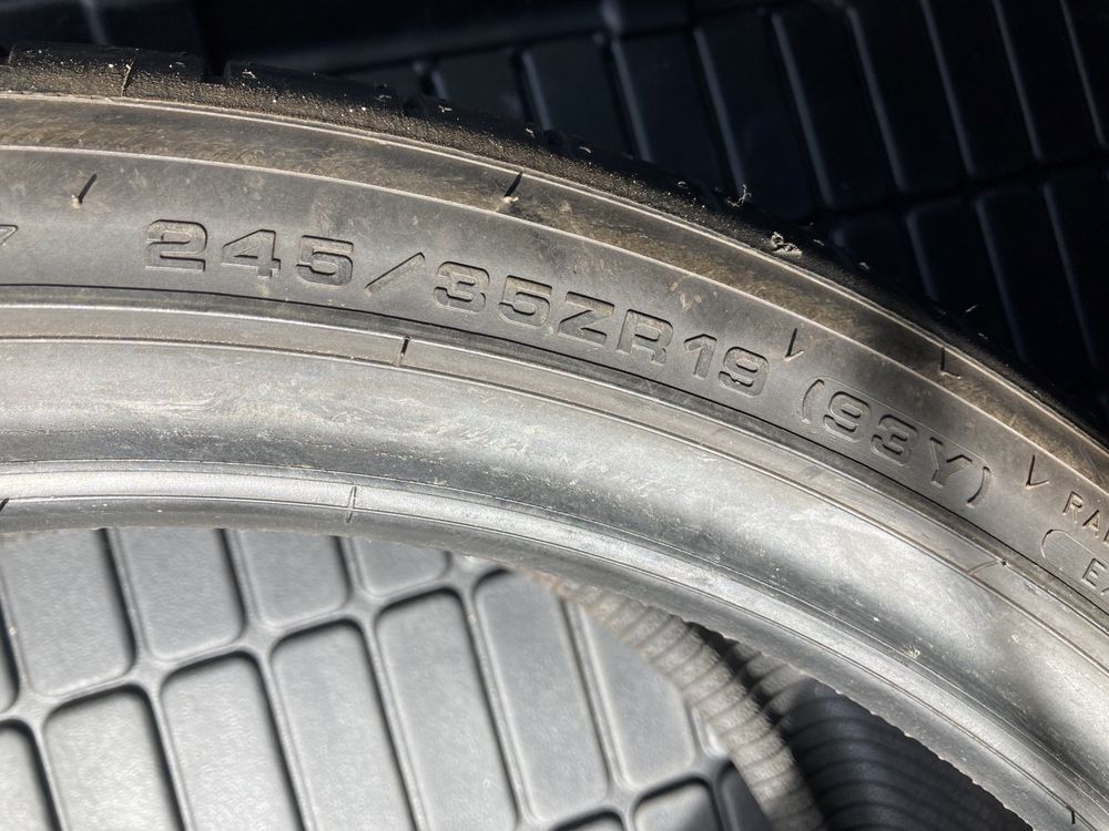 Opona letnia 245/35r19 Dunlop maxx sport rt 2