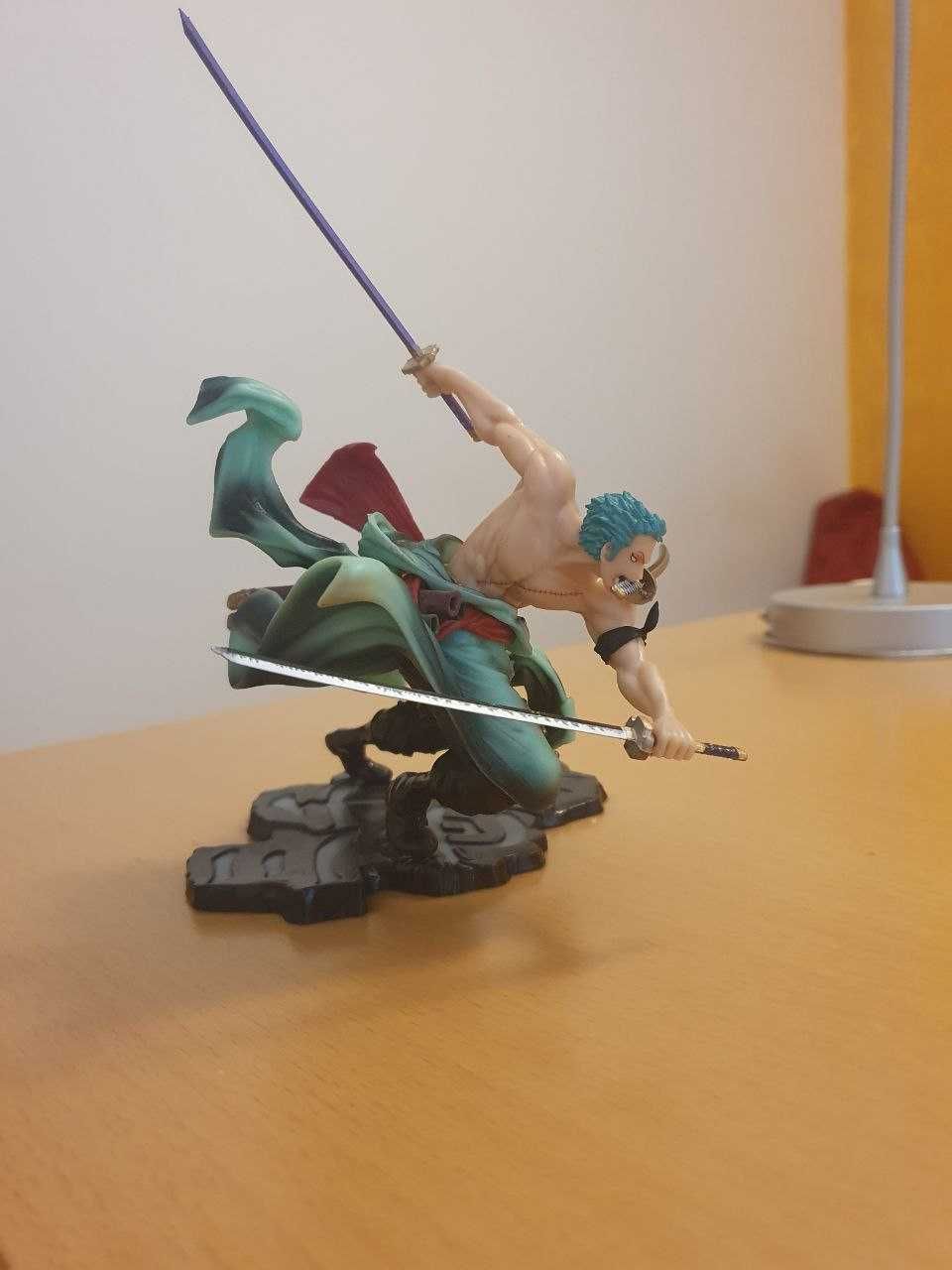 Roronoa Zoro Action Figure Como Nova - One Piece