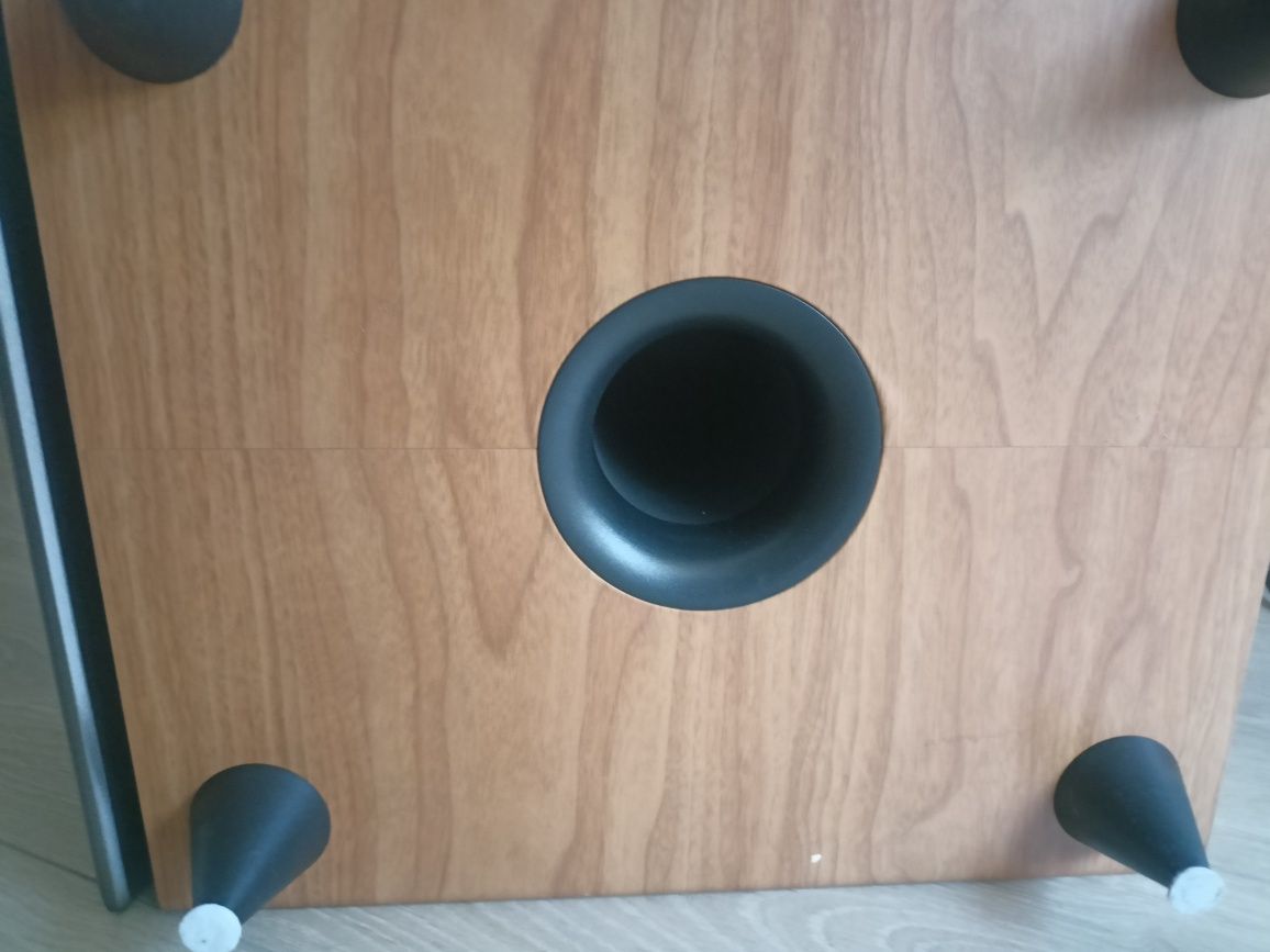 Subwoofer aktywny rubicon r sub 8