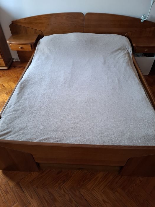 Cerne Movel do quarto / cama de casal 140cm