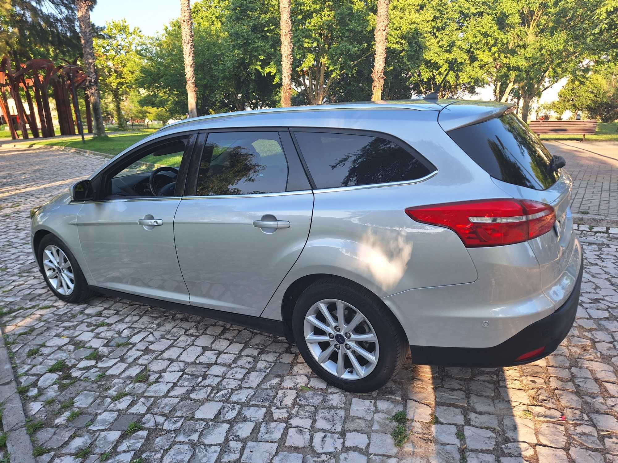 Ford Focus SW 1,5 TDCI Titanium de 120 C/V de Setembro de 2017