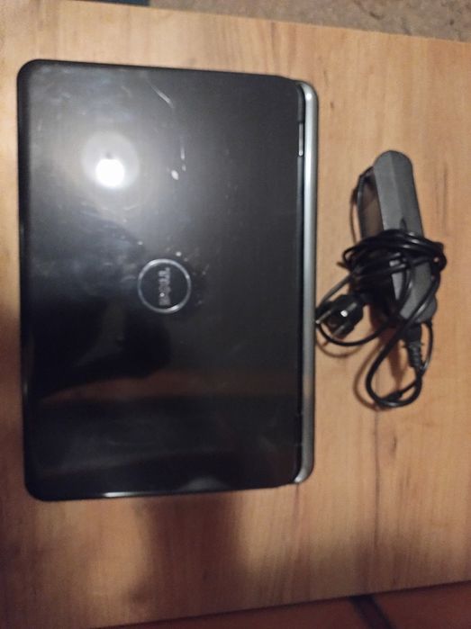 Komputer laptop firmy Dell