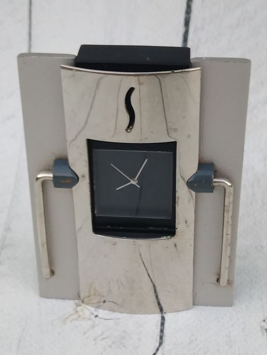 Часы настольные.Япония.