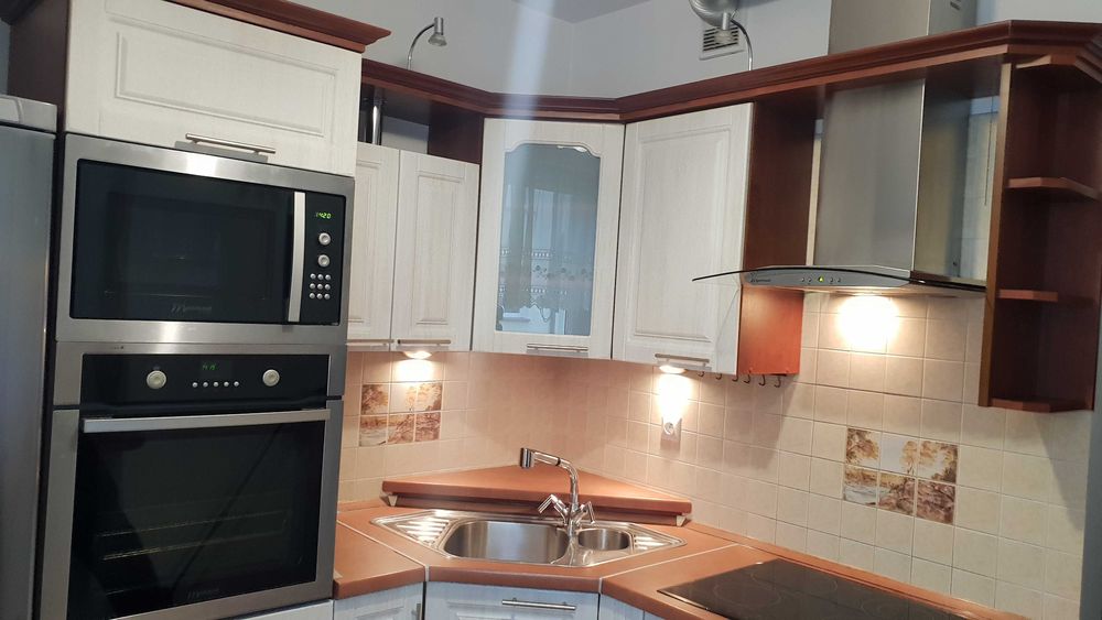 mieszkanie 2 pokojowe w bloku centrum miasta