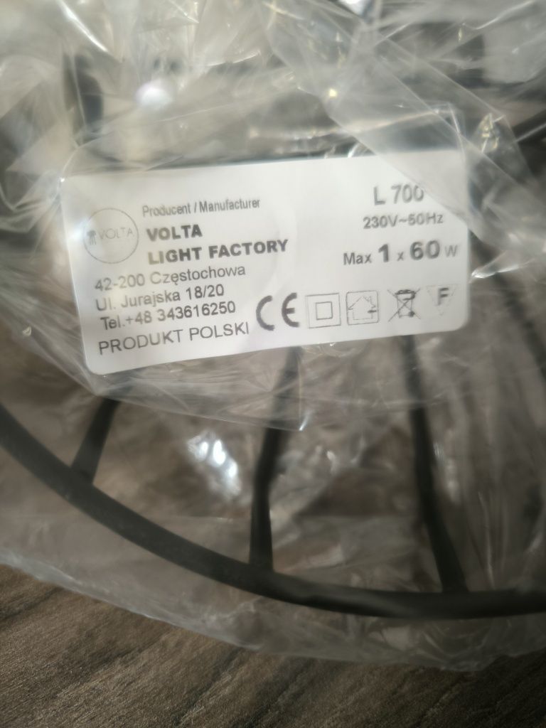 Lampka nocna Volta E27 Max 6O W