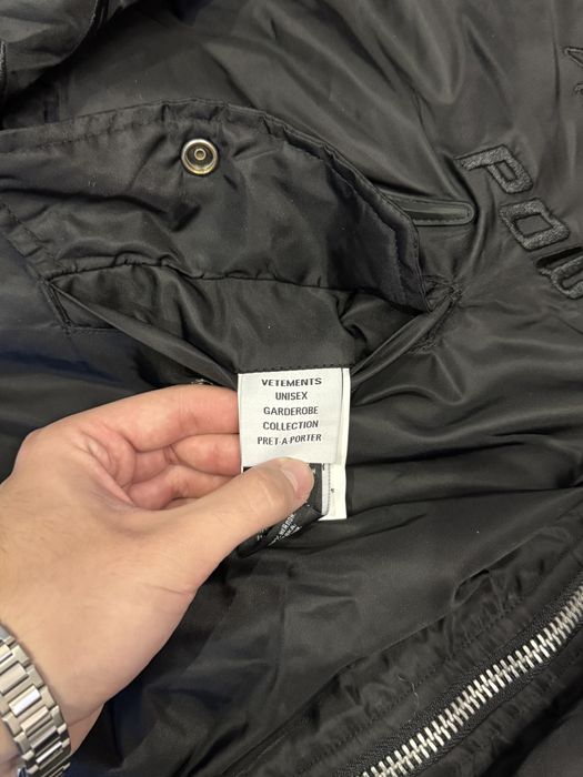 Новий Alpha Industries x Vetements  вже в Україні