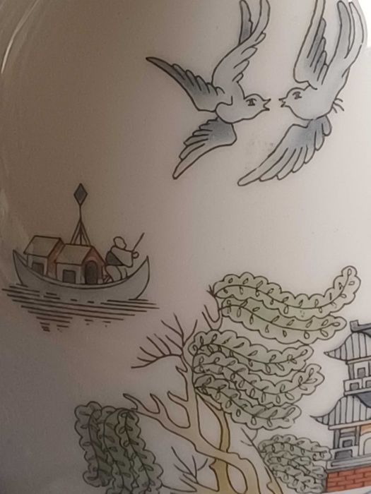 Wazonik porcelana Wedgwood England (P.625)