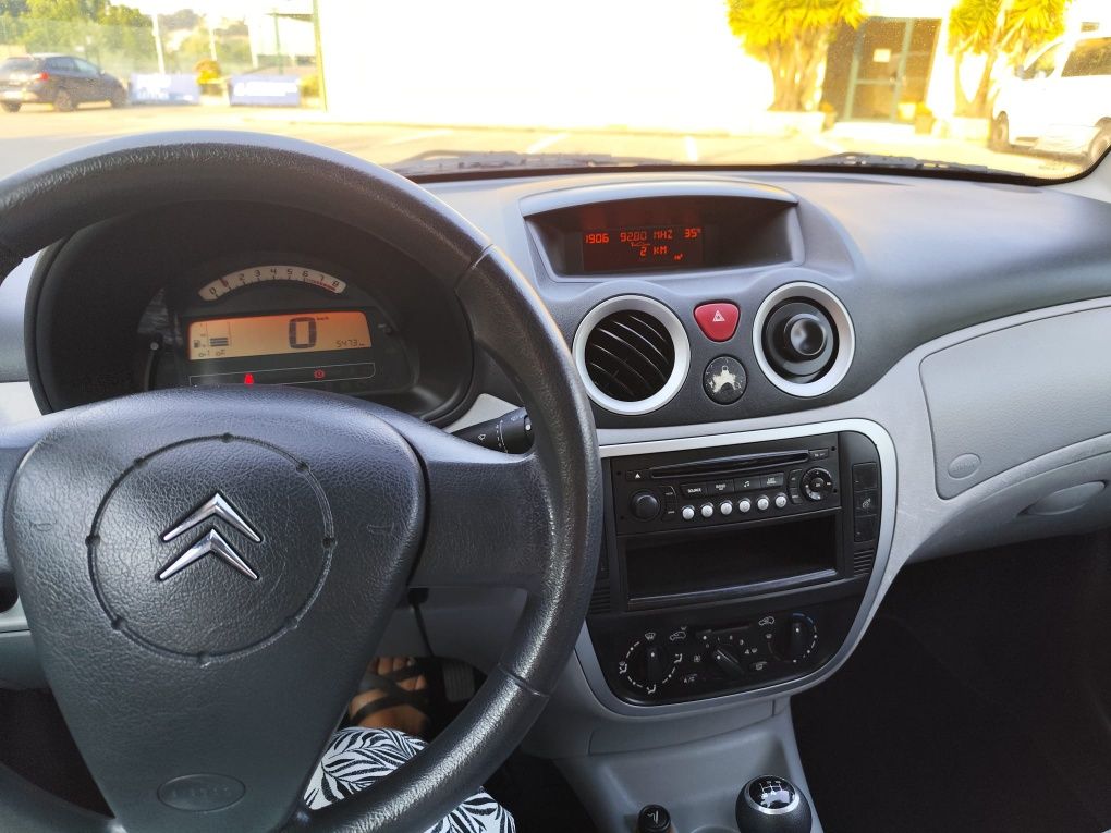 Citroën C3 a Gasolina - 2006, 200.000 km, Muito Económico