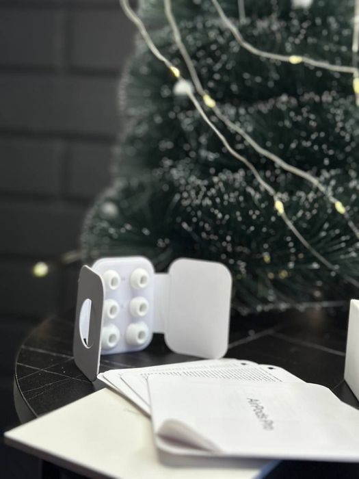 Навушники airPods Pro 2 lux якості + чохол в подарунок