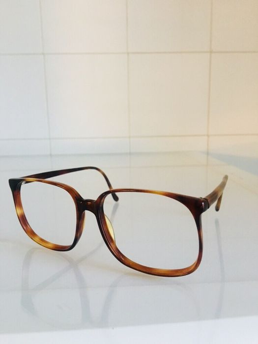 Óculos MODA Revivalista autentica .