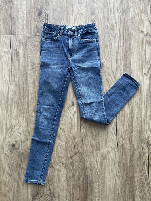Spodnie jeansowe Levi’s skinny 140 10 lat jak nowe