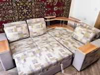 Кутовий диван (можна скласти у різних варіантах)