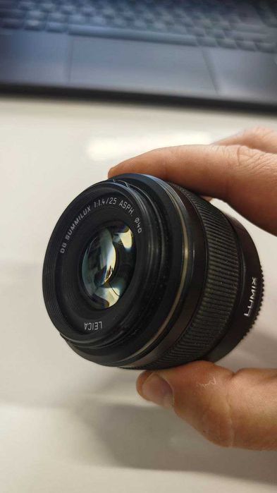 Panasonic/Olympus Leica DG SUMMILUX 25mm f/1.4 ASPH портрет, відео топ